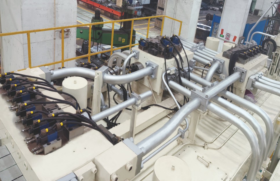 5500T (15inch) Extrusion press